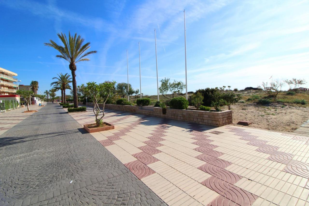 Global Properties, Apartamento De 2 Habitaciones Con Terraza Y Vistas Al Mar Canet d'En Berenguer Bagian luar foto